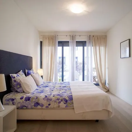 Apartment Palace Collection *